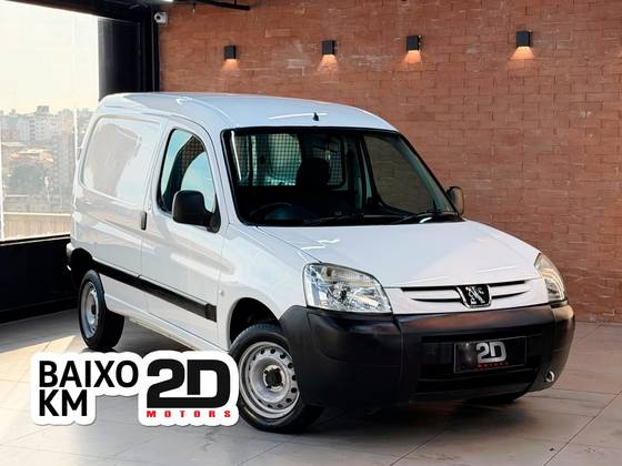 PEUGEOT PARTNER 1.6 FURGÃO 800KG 16V FLEX 3P MANUAL PEUGEOT PARTNER 1.6 FURGÃO 800KG 16V FLEX 3P MANUAL